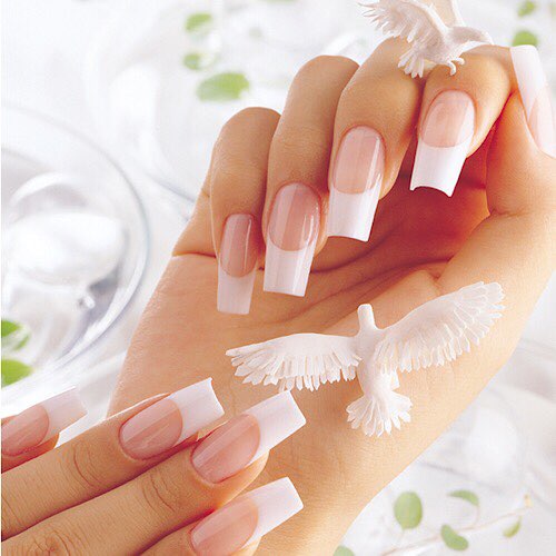 LUXURY PAULENE'S NAILS - ORGANIC GEL MANICURE OR SHELLEC